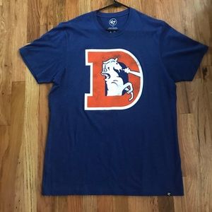 Denver Broncos T-shirt (men’s sz L)